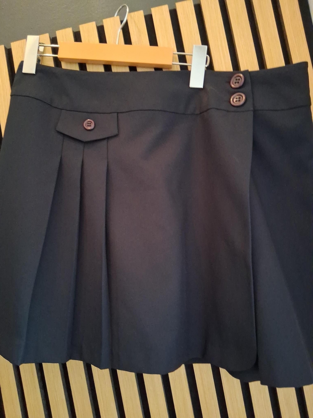 Classic Pleated Black Women's Skirt Reitmans 13